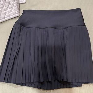 Alo Black Pleated Skirt